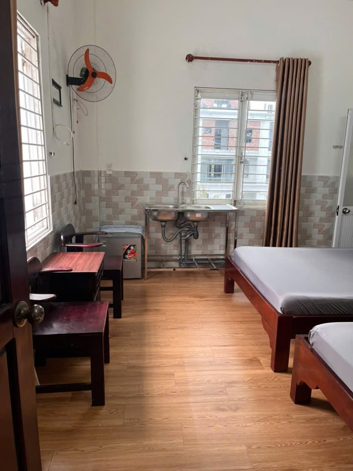 Cho thuê phòng mặt tiền đường Lê Văn Thịnh, Đà Nẵng - Giá chỉ từ 2 triệu/tháng!