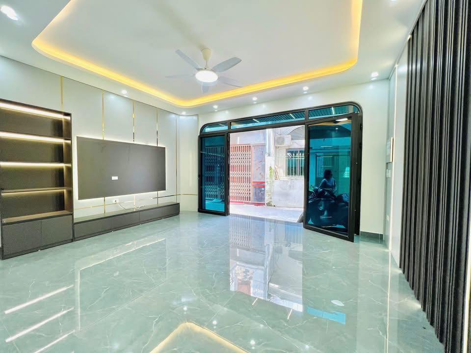 Nhà Liên Mạc, Bắc Từ Liêm 35m² giá 6 tỷ - Nhà mới, ô tô tránh, thanh khoản tốt!