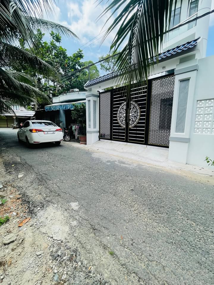 Nhà mặt tiền đường Thạnh Hòa, 78m² giá 2.1 tỷ - Thiết kế hiện đại, chính chủ!