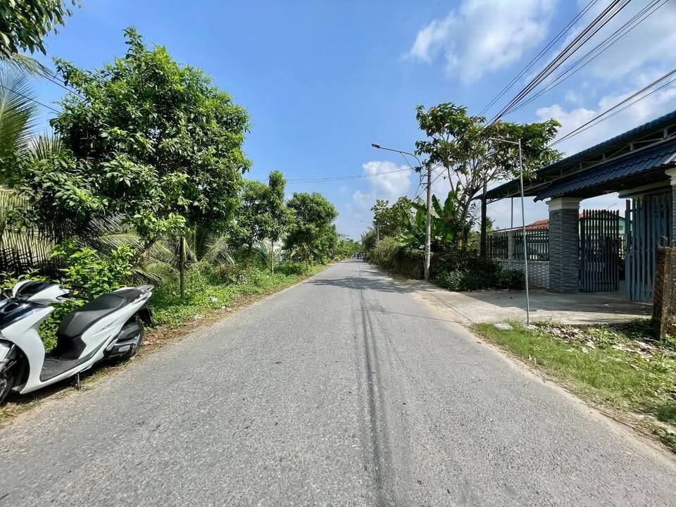 Đất thổ cư 219.8m² mặt tiền ĐH90A - Kinh doanh thuận lợi chỉ 1.69 tỷ!