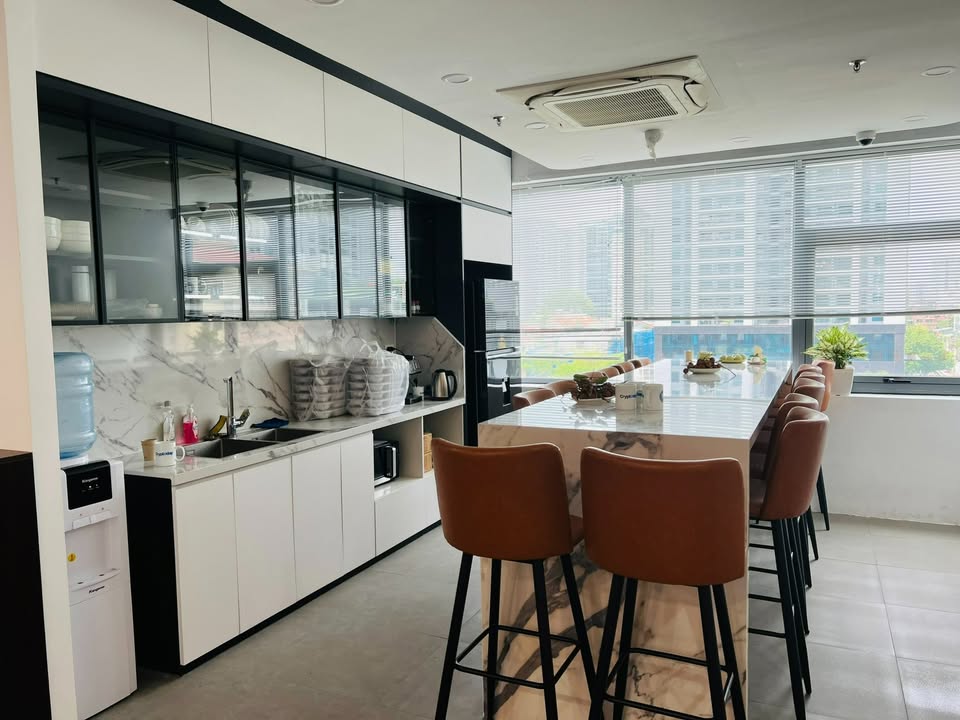 Văn phòng 345m² tại Ngoại Giao Đoàn - Giá siêu ưu đãi cho doanh nghiệp!