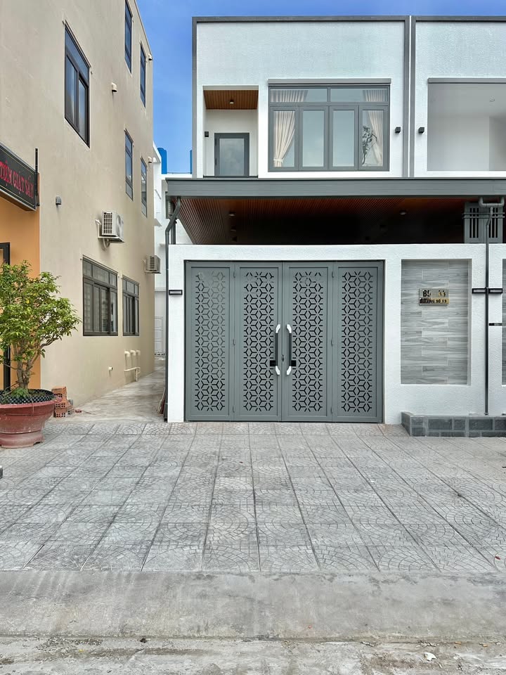 Nhà 1 Trệt 1 Lầu Kỹ Thuật, Vĩnh Quang, Rạch Giá 100m² Giá 3.55 Tỷ - Tặng Nội Thất Cao Cấp