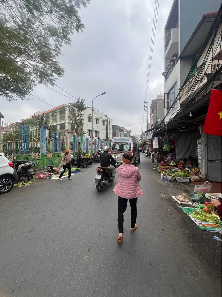 Nhà mặt đường chợ Vũ Chí Thắng Hải Phòng 45m² giá 5 tỷ - Kinh doanh sầm uất!