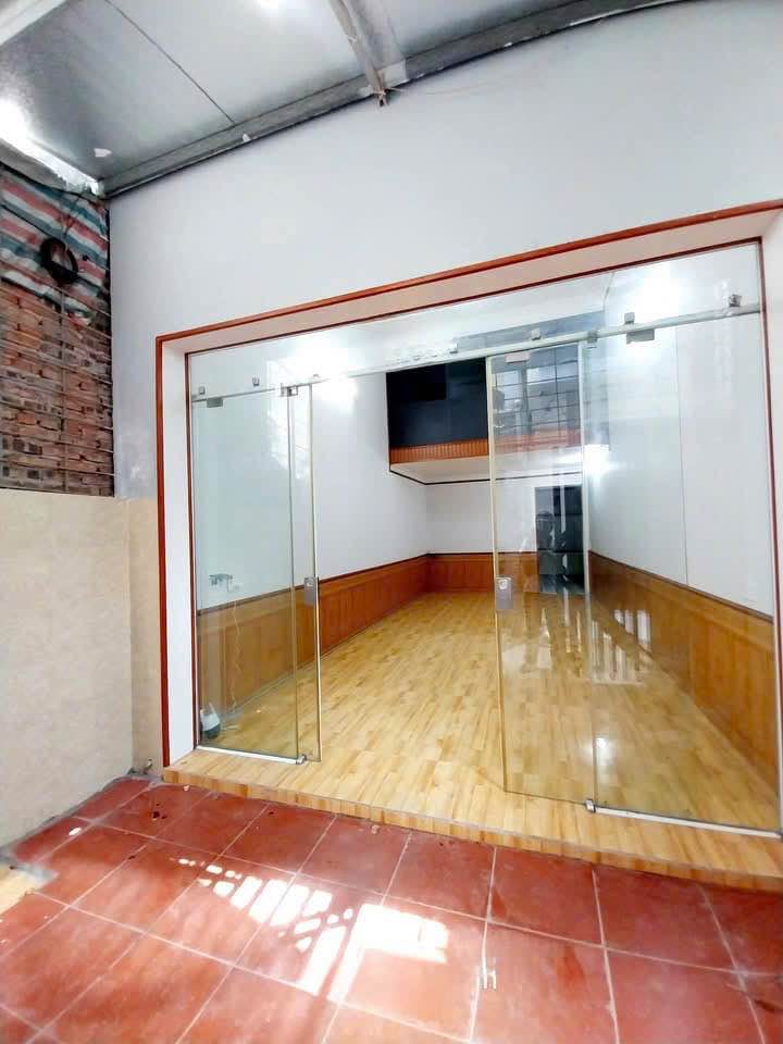 Nhà phố Trần Nguyên Hãn, Hải Phòng 54m² giá 2.55 tỷ - Chính chủ bán gấp!