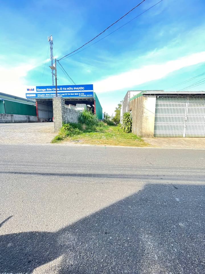 FrontHouse Đường Lê Thị Riêng 400m² giá 2 tỷ - Địa điểm kinh doanh lý tưởng!