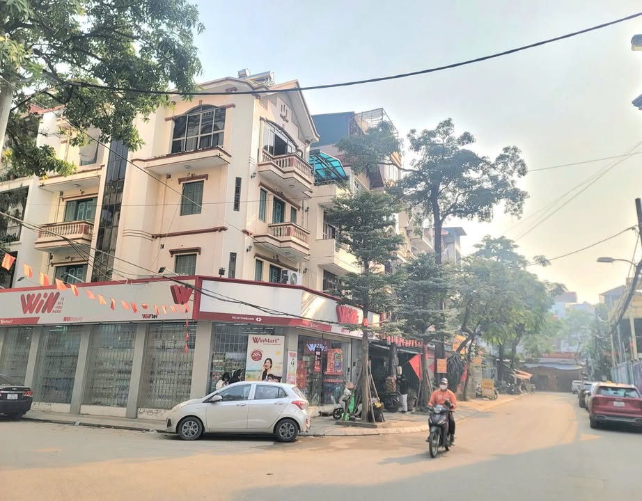 FrontHouse Nguyễn Khánh Toàn 80m² giá 40 tỷ - Lô góc, kinh doanh sầm uất!