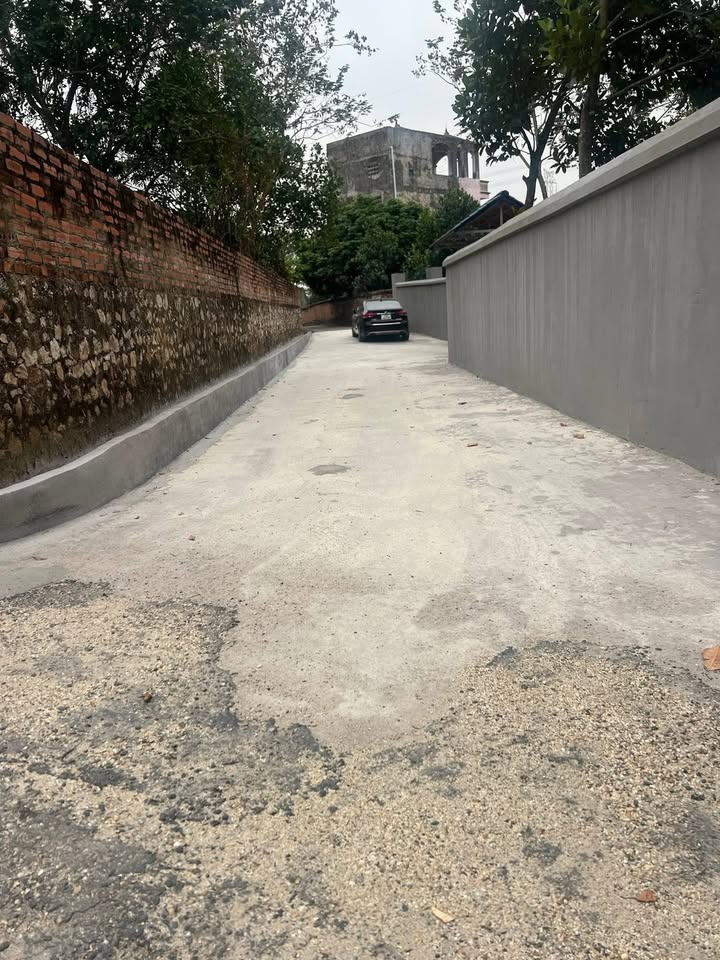 Đất góc 2 mặt tiền tại tdp Dĩnh Sơn, Việt Yên 400m² giá 2.9 tỷ - Đầu tư sinh lời ngay!