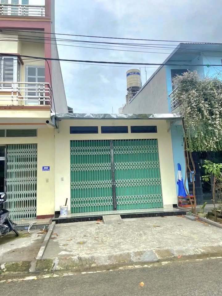 Nhà cho thuê tại Đường Nguyễn Tuân, Lào Cai - Nhà mới xây, 2 phòng ngủ, miễn phí nước!