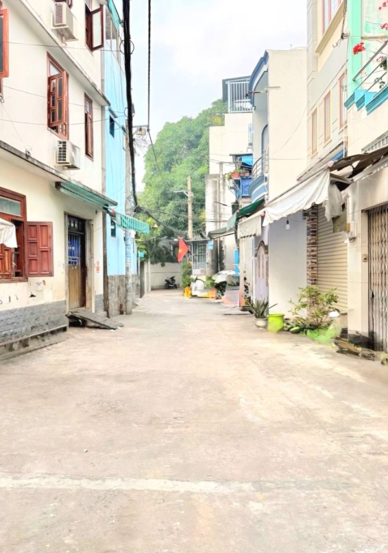 Nhà 3 tầng phường Tam Bình Thủ Đức 84m² giá 5.8 tỷ - Sẵn sàng vào ở ngay!