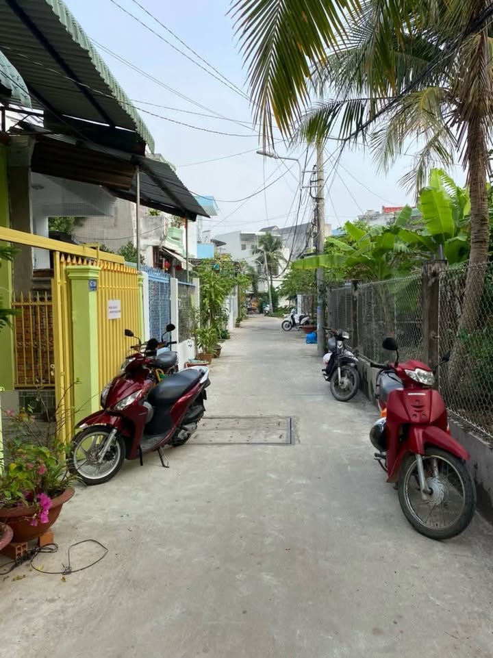 Nhà trệt kiên cố 72m² Quận Bình Thủy giá 1.8 tỷ - Ô tô tới nhà!