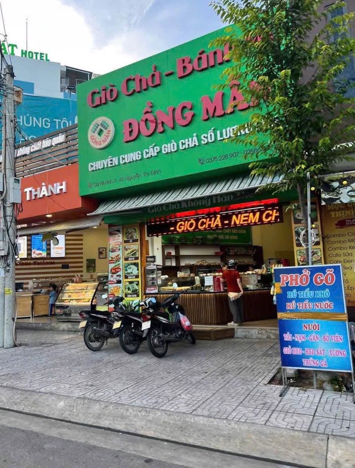 Mặt bằng kinh doanh cho thuê tại 42 Nguyễn Thị Định, Nha Trang - Diện tích 200m² giá chỉ 15 triệu/tháng!