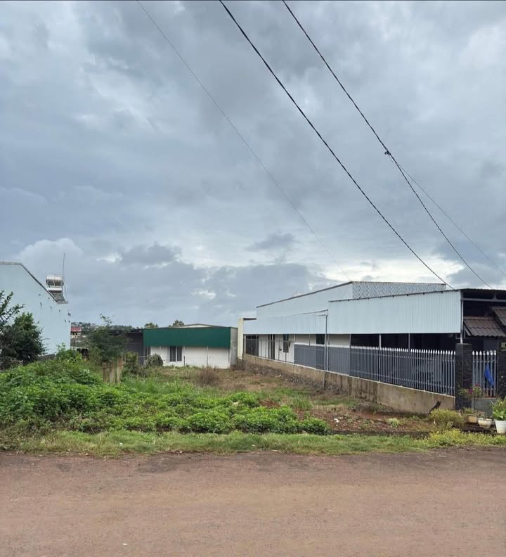 Bán gấp FrontHouse Lê Quý Đôn Buôn Hồ 340m² giá 18.02 tỷ - Đầu tư sinh lời!