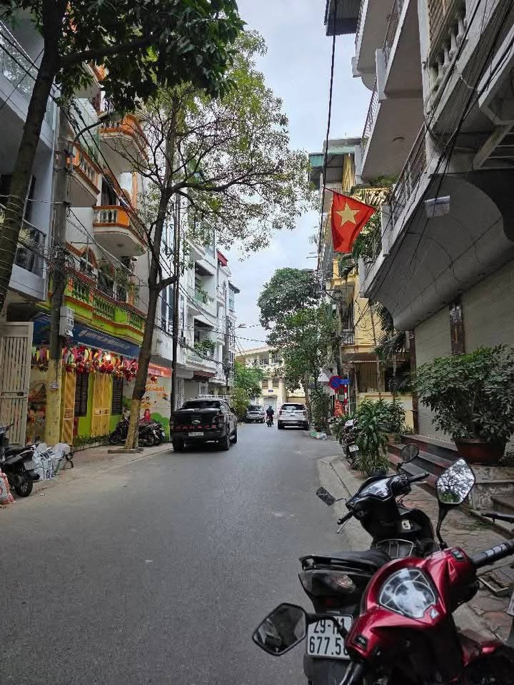 Nhà riêng Phường Mai Động, Quận Hoàng Mai 35m² - Vị trí đắc địa, tiện ích đầy đủ!