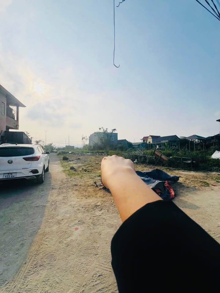 Đất lô góc 2 mặt tiền Nguyễn Trường Tộ, Vinh 75.6m² giá 2.5 tỷ - Khu dân cư sầm uất!