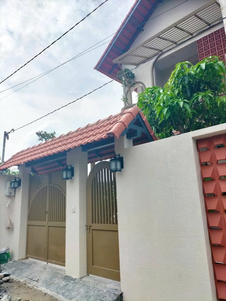 Biệt thự vườn Quận 7 252m² giá 14 tỷ - Sổ hồng chính chủ!