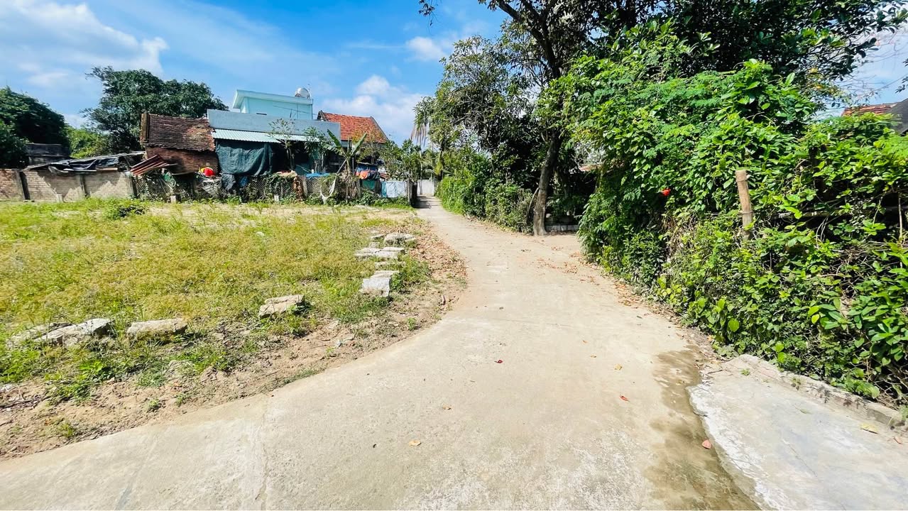 Đất thổ cư Hòa Vinh Đông Hòa 105m² giá chỉ 400 triệu - Sổ hồng công chứng ngay!