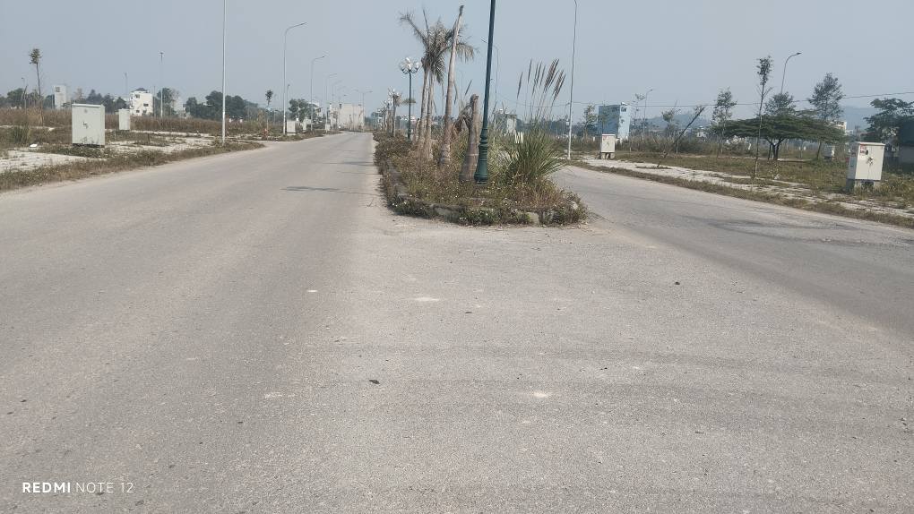 Lô đất 100m² tại Đại đô thị Đông Sơn, giá chỉ 920 triệu - Đầu tư sinh lời ngay!