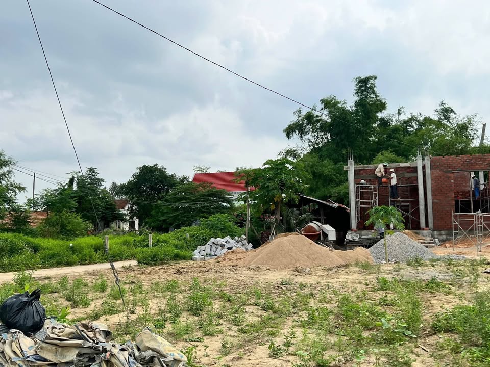 Bán đất liền kề Thôn Phú Hiệp, Xã Cát Tài 149m² - Giá chỉ từ 2xx triệu!