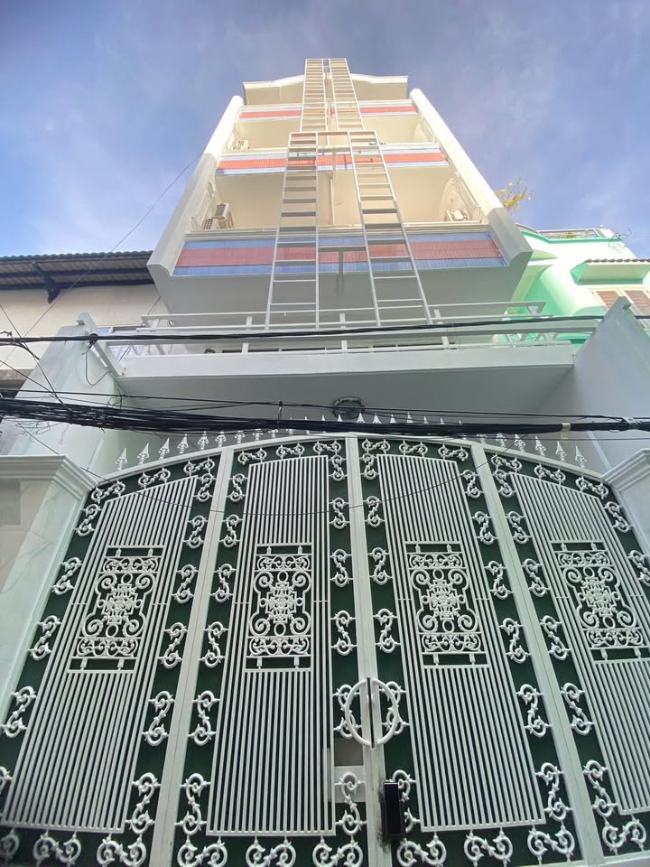 Nhà 6 tầng Hẻm Bình Tiên, P8, Q6 - Diện tích 102m², thu nhập 70 triệu/tháng!