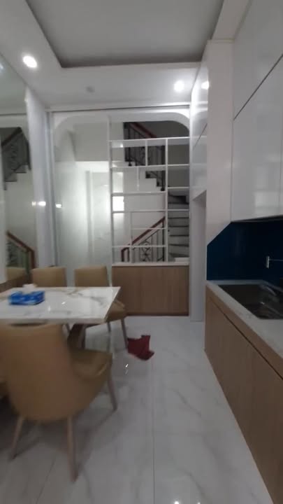 Nhà riêng Quận 11 24.6m² giá 6.1 tỷ - Gần Chợ Thiếc, Bệnh viện Chợ Rẫy!