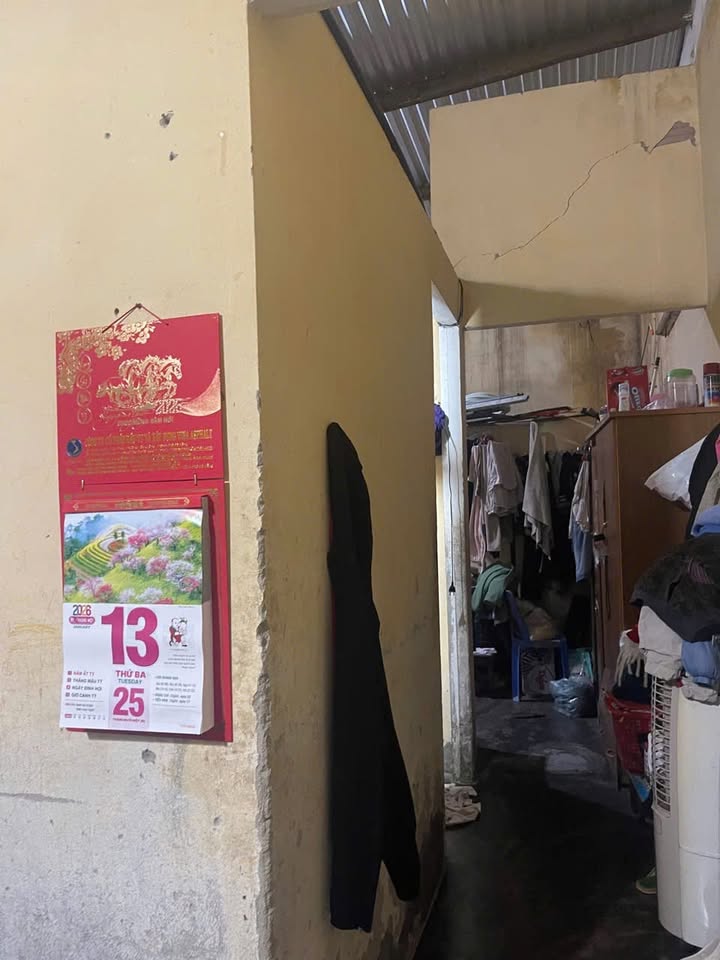 Nhà cấp 4 mặt tiền đường 5,5m Khuê Trung 75m² giá chỉ 5,5 tỷ - Cơ hội đầu tư tuyệt vời!