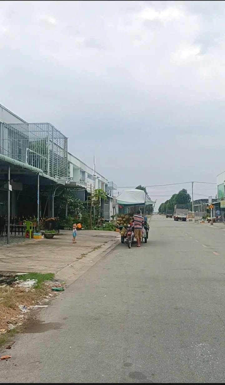 Đất nền Khu dân cư 5B-B30, Đường N7, 30m² giá 3 tỷ - Sổ hồng đầy đủ, vị trí đẹp!