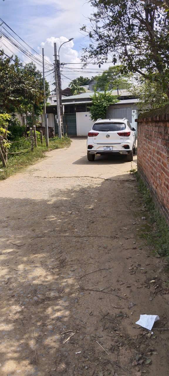 Đất nền 300m² tại Xã Phụng Châu, Chương Mỹ - Giá chỉ 2.5 tỷ - Cần bán gấp trước Tết!