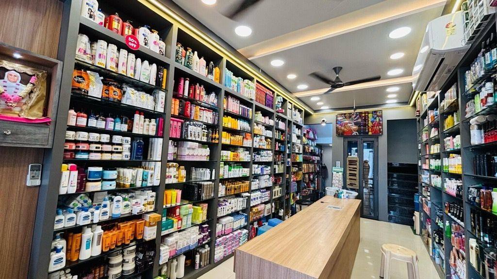 Bán nhà mặt tiền Nguyễn Văn Linh 105m² giá 32.5 tỷ - Dòng tiền ổn định 55 triệu/tháng!