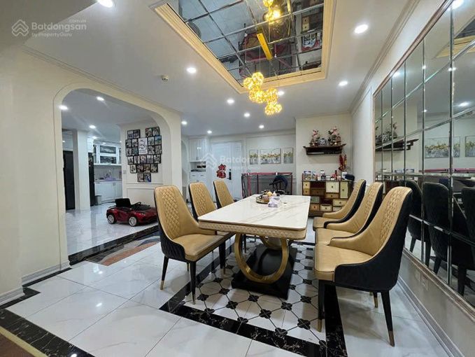 Nhà hẻm xe hơi Hòa Hảo, Q10 - Diện tích 28m² giá 7,8 tỷ - Tiện nghi sang trọng