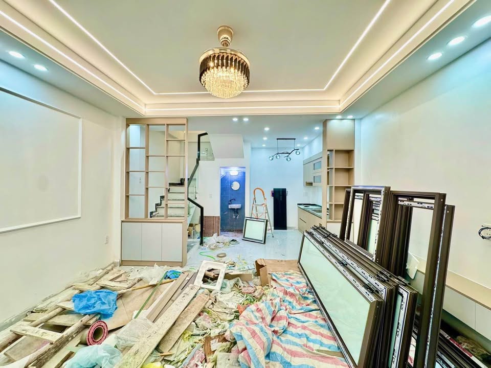 Nhà 3 tầng Ngõ 2m Đường Lê Lai, Ngô Quyền 43m² giá 2,95 tỷ - Chính chủ bán gấp!