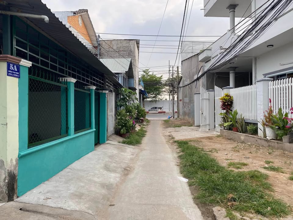 Đất nền đường Phạm Hùng, Vĩnh Long 128m² - Chỗ đậu ô tô thoải mái!