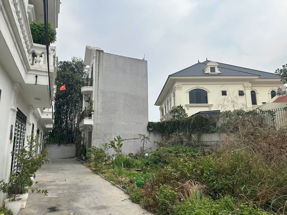 Nhà 62m² Do Nha, Tân Tiến giá 1.3 tỷ - Sát công viên Tân Tiến!