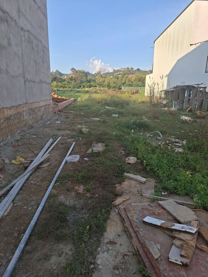 Đất nền thổ cư 185m² hẻm 20 Tố Hữu, Lộc Sơn, Bảo Lộc giá 1.05 tỷ - Cơ hội đầu tư hấp dẫn!