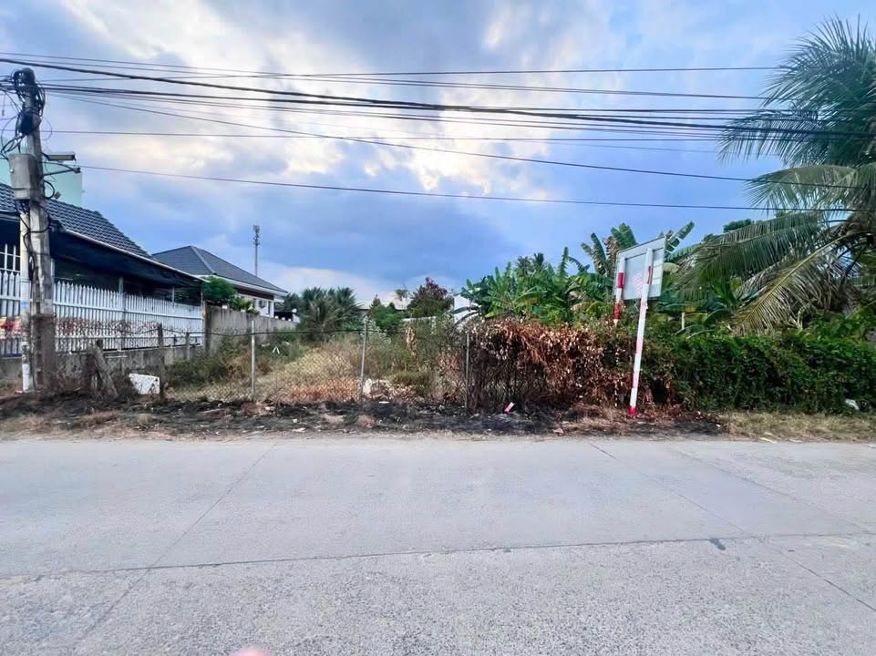 Đất nền Nha Trang 553m² giá 9.96 tỷ - Phù hợp xây biệt thự hoặc kho xưởng!