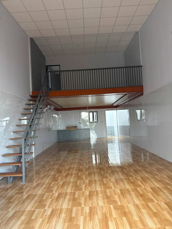 Cho thuê mặt bằng 330m² tại Đường A4, Thôn 1 - Phù hợp mở quán và kho bãi!