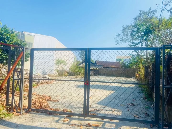 FrontHouse mặt tiền Nguyễn Hiền, Tứ Hạ 118m² giá 1.9 tỷ - Đầu tư sinh lời ngay!