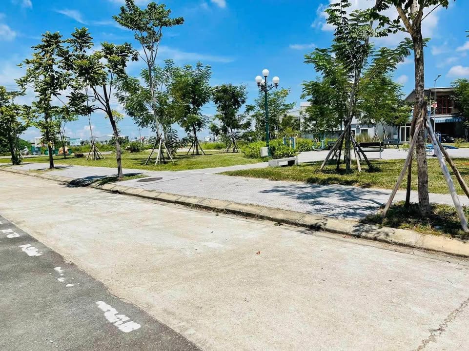 Đất nền Hương Sơ Huế 61m² giá 1.3 tỷ - View công viên đẹp mắt!