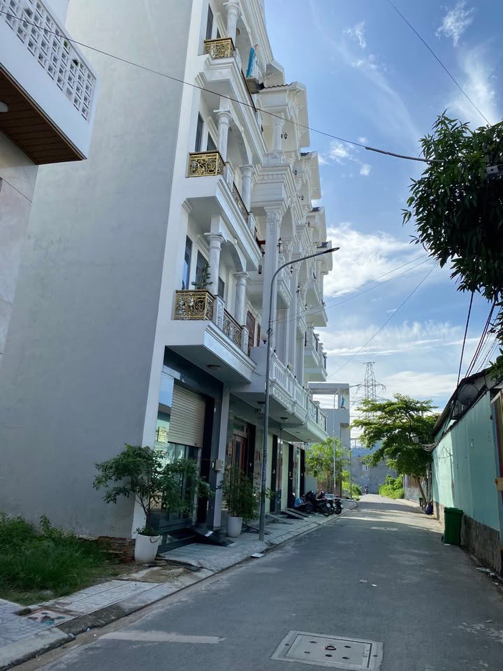 Đất nền đường Nguyễn Văn Quá, Tân Thới Hiệp 60m² giá 4.85 tỷ - Sổ hồng chính chủ, xây dựng tự do!