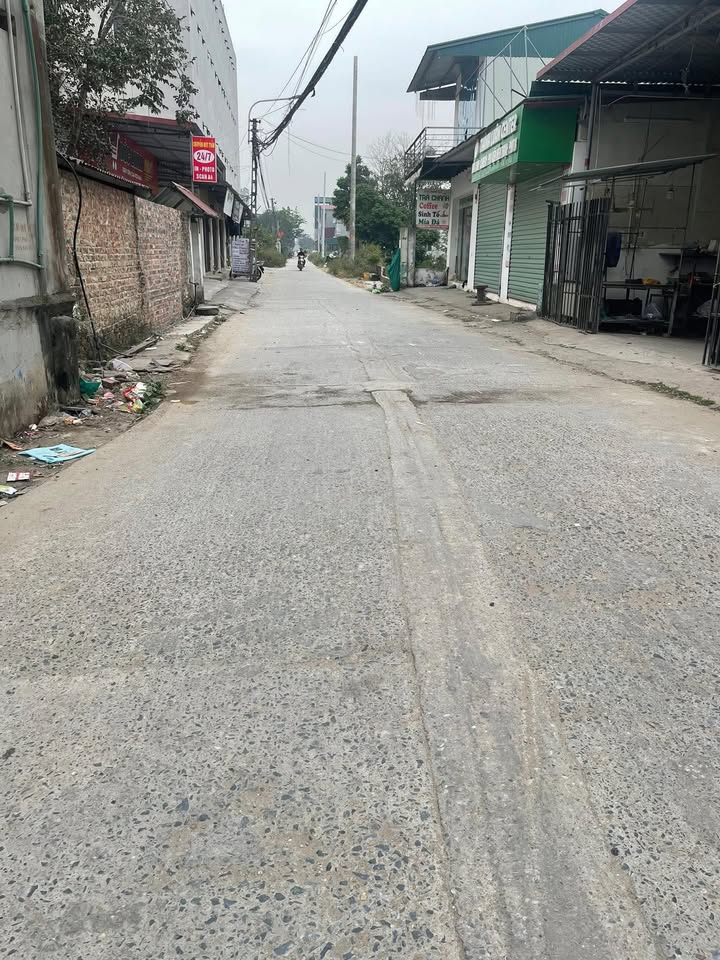 Đất Yên Giả, Thị xã Quế Võ 200m² giá 8 tỷ - Đường to thông thoáng, tiện ích đầy đủ!