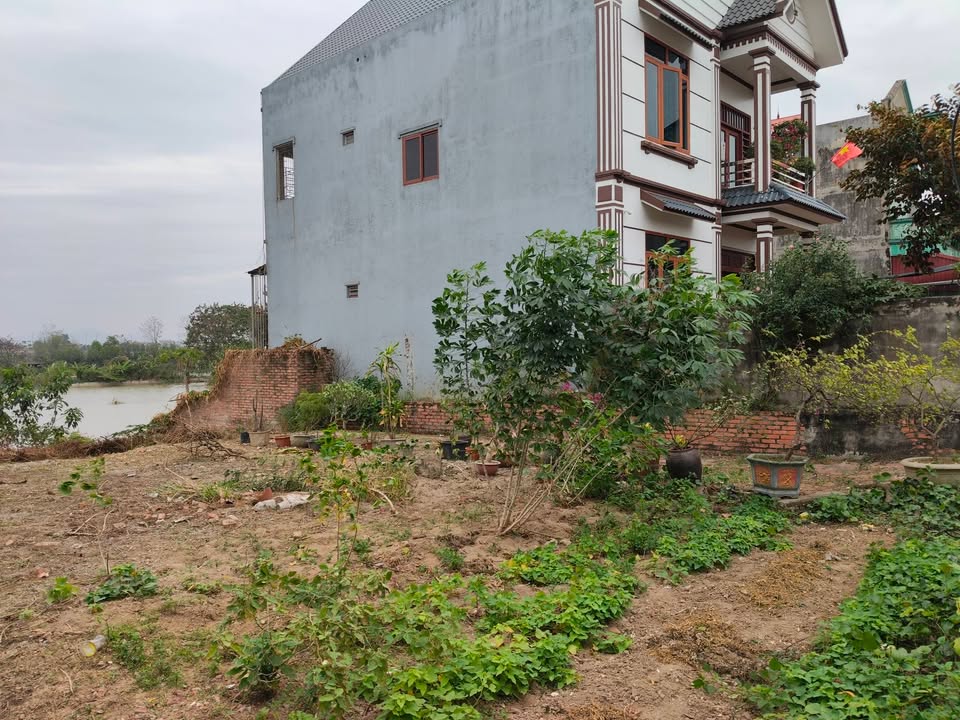 Đất thổ cư 158m² tại thôn Văn Giàng, TP Bắc Giang - Giá chỉ 3.xx tỷ, đầu tư sinh lời!