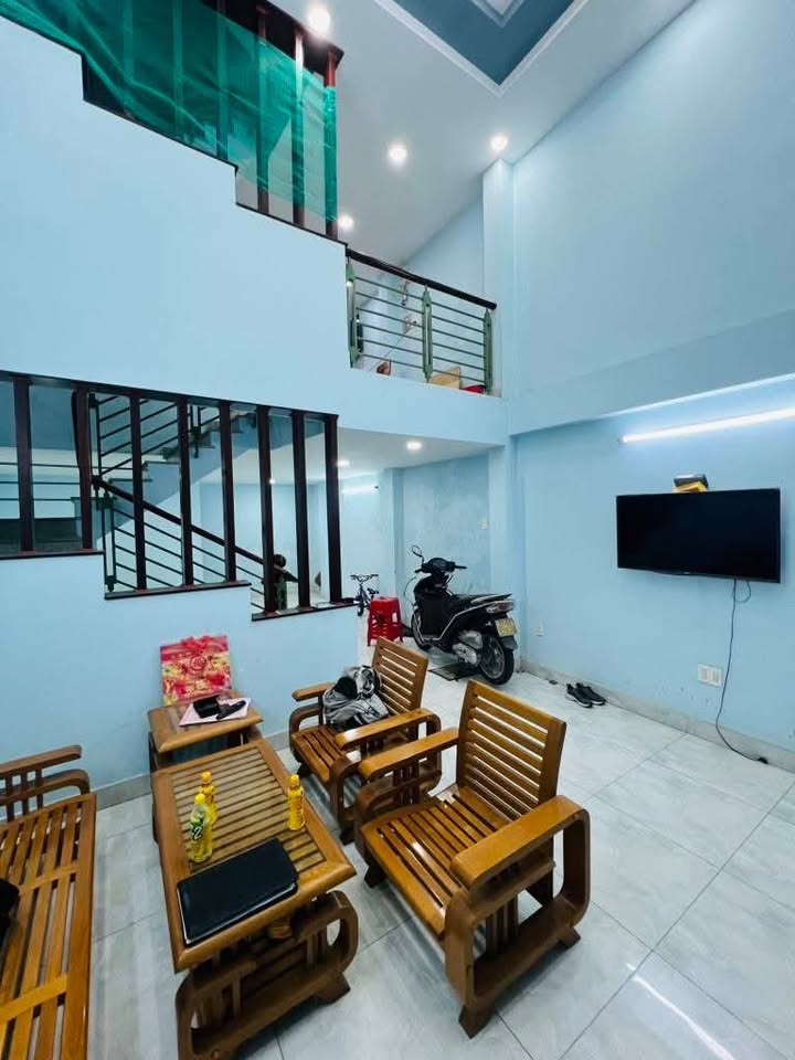 Nhà phố Kinh Dương Vương, Bình Tân 47m² giá 5.4 tỷ - Phong thủy tốt, sổ hồng chính chủ!