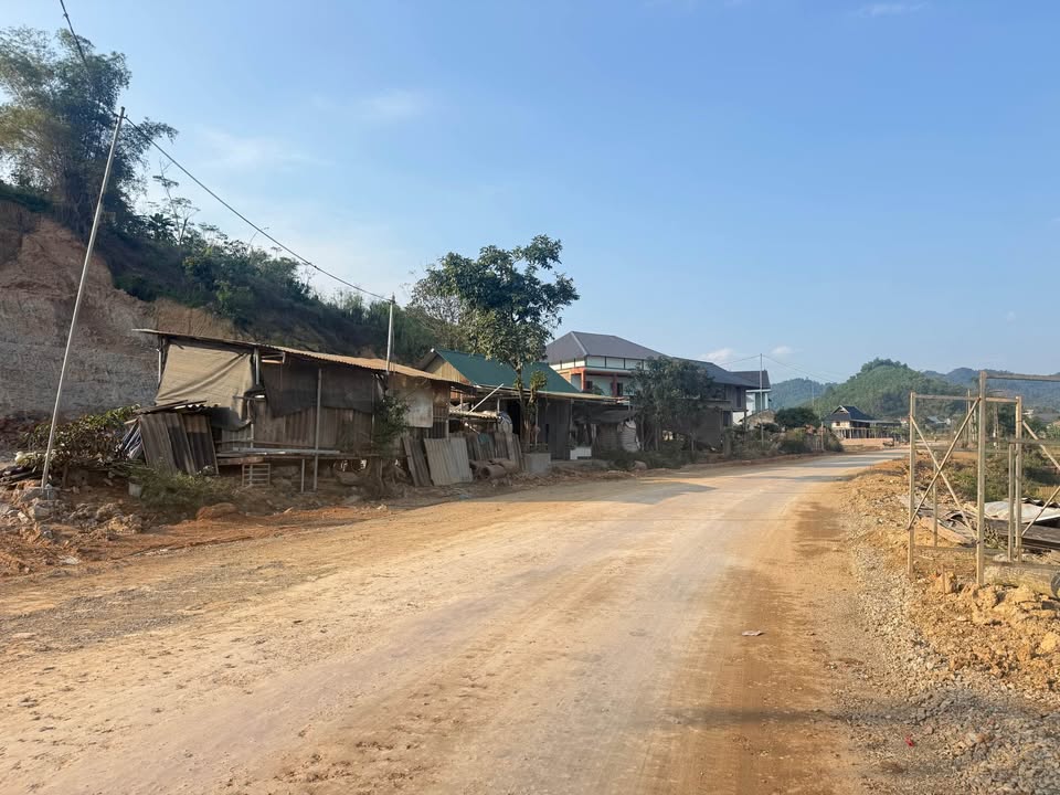 Đất thổ cư 150m² Vịnh Ngòi Hoa - Bán gấp, giá tốt, sổ đỏ chính chủ!