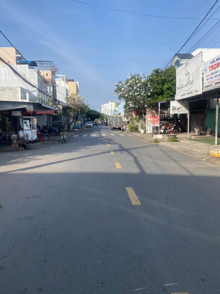 Nhà góc mặt tiền Đường Châu Văn Đặng, Bạc Liêu 124m² giá 3.2 tỷ - Đầu tư sinh lời!