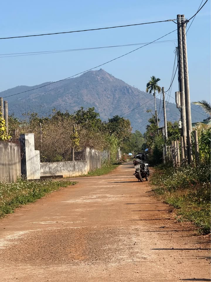 Đất nền xã Biển Hồ, TP Pleiku 150m² - Sổ đỏ chính chủ, giá thỏa thuận