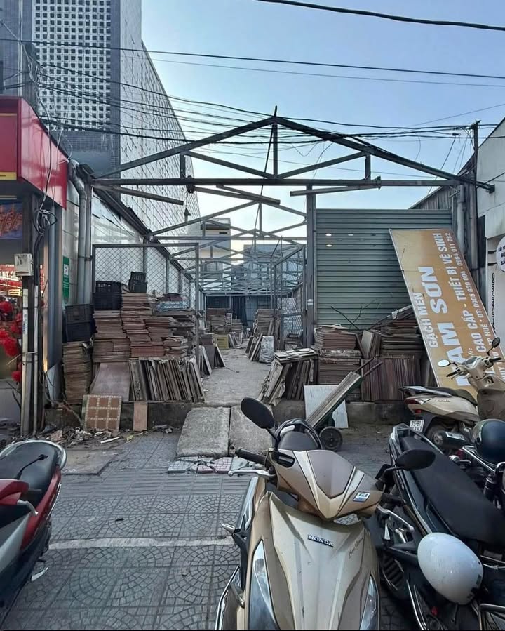 Cho thuê mặt bằng Đặng Huy Trứ 154m² giá 15 triệu - Địa điểm kinh doanh lý tưởng!