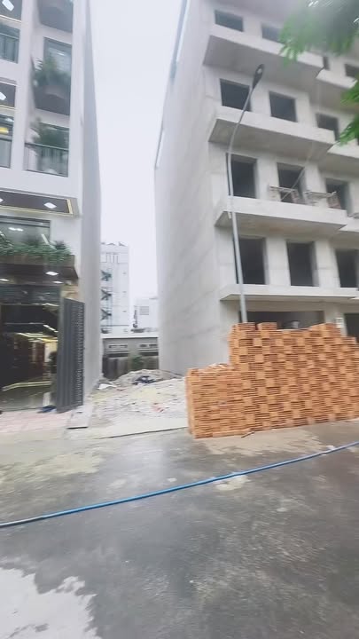 Nhà phố 4 tầng Tân Chánh Hiệp, Quận 12, 76.5m², 7.45 tỷ - Thiết kế hiện đại, ô tô vào thoải mái!