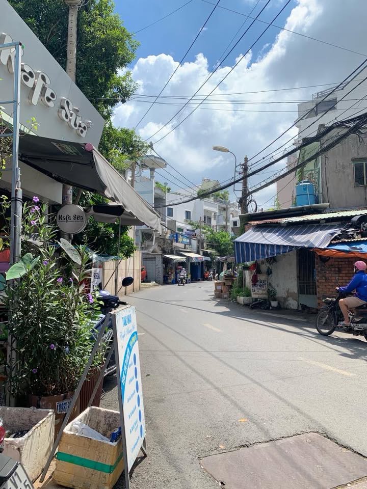 Nhà mặt tiền Nguyễn Thượng Hiền, Gò Vấp 70m² giá 5 tỷ - Kinh doanh đỉnh cao!