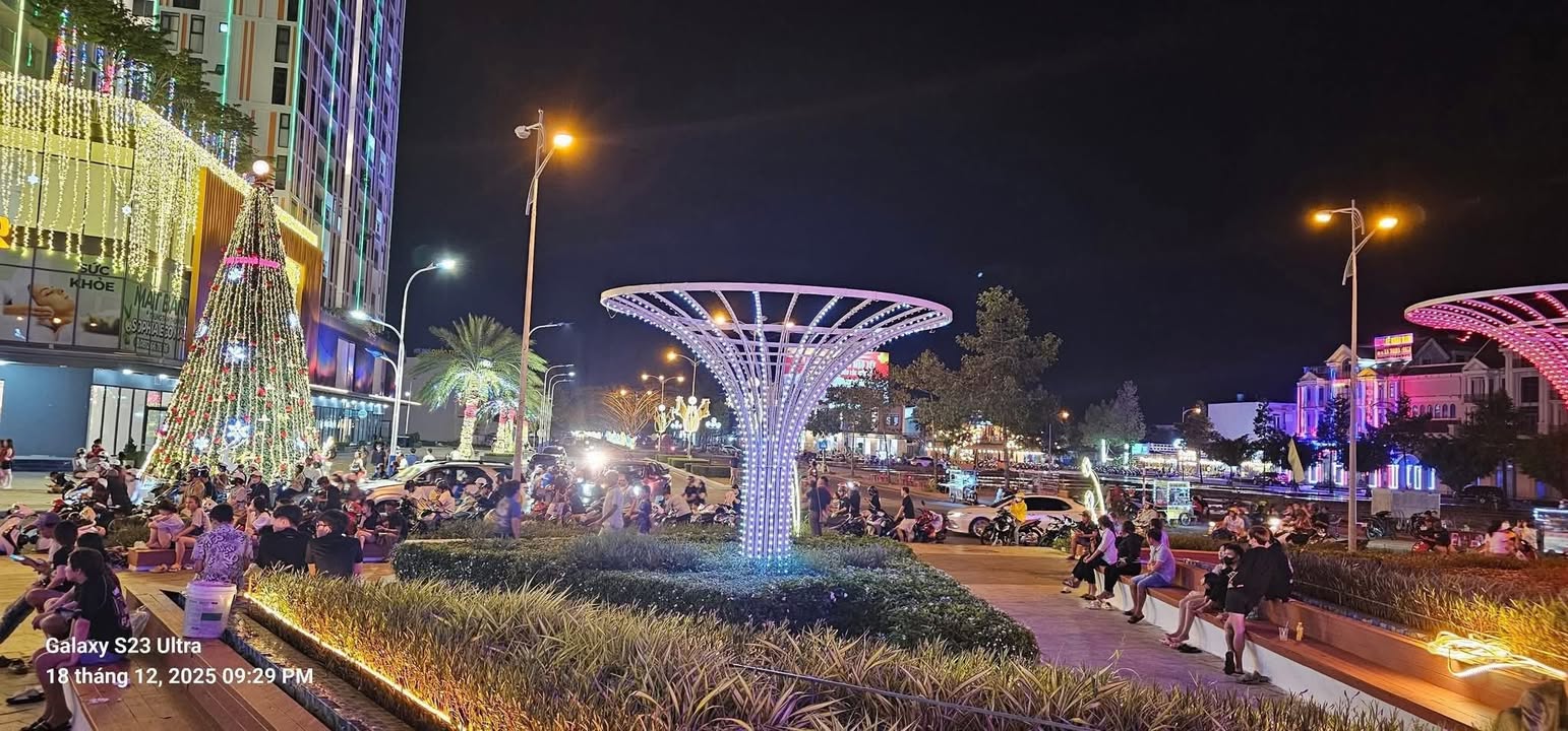 Nhà 2 mặt tiền đường Phan Thị Ràng, Rạch Giá 440m² giá 33 tỷ - Vị trí kinh doanh sầm uất!