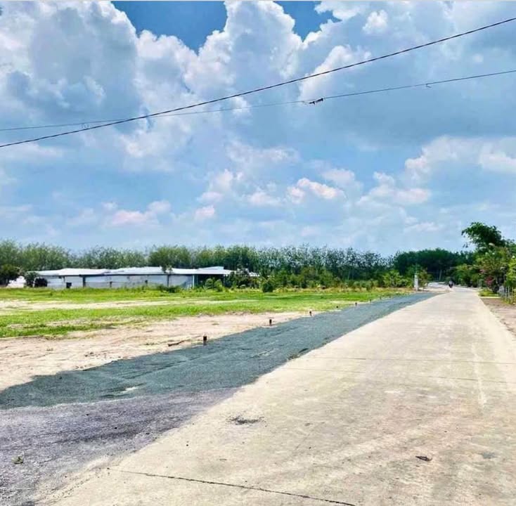 Đất thổ cư 100m² đường nhựa liên xã, Thành Phố Thuận An - Giá chỉ 285 triệu!