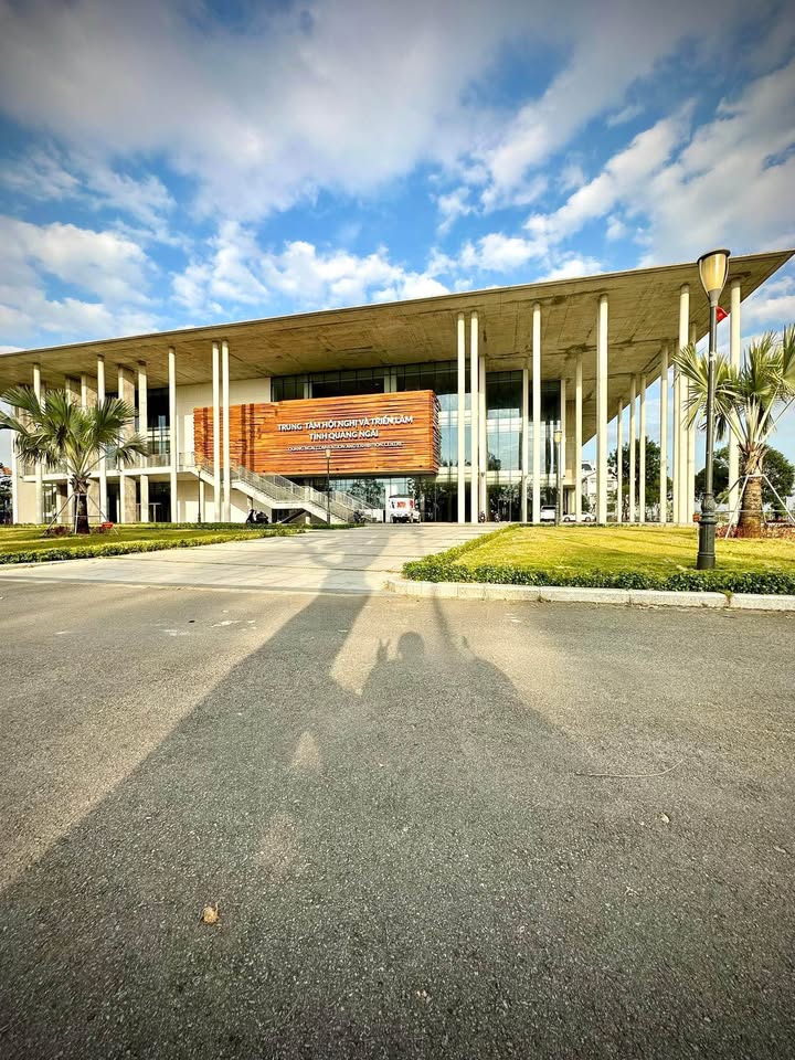 Nhà mặt tiền đường 30/4, Quảng Ngãi 750m² - Hàng hiếm cho thuê ngay trung tâm!